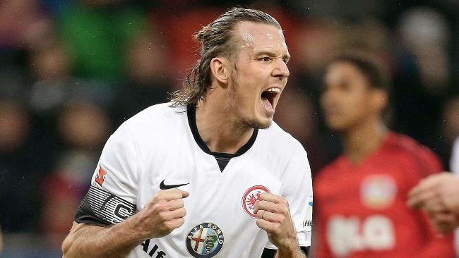 团队协作严 团队协作严