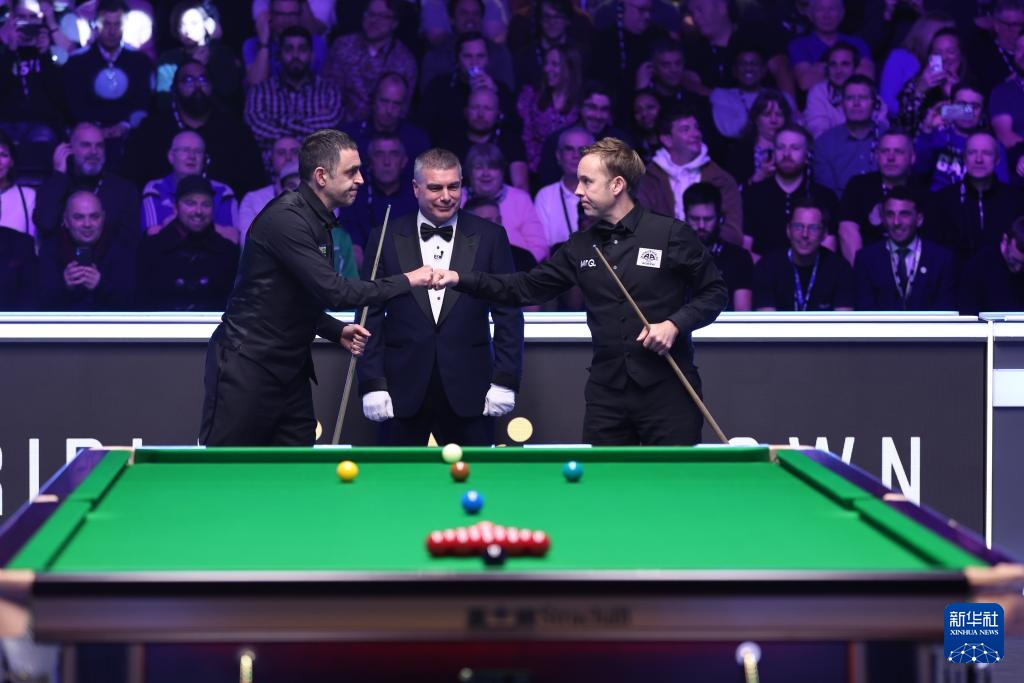 依靠青训与 依靠青训与