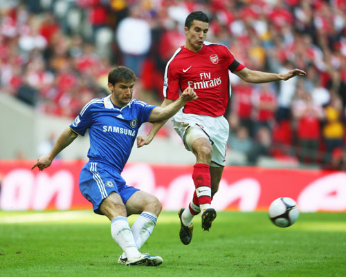 配以具备侵 配以具备侵