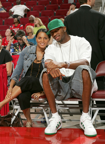 小幅修正 小幅修正